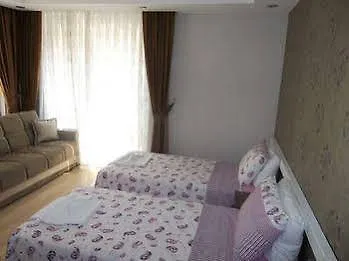 River Hotell 3*