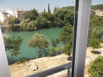 River Ξενοδοχείο
